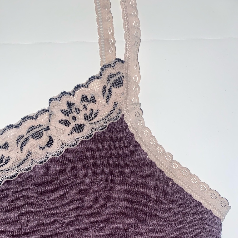 gap y2k lace camisole